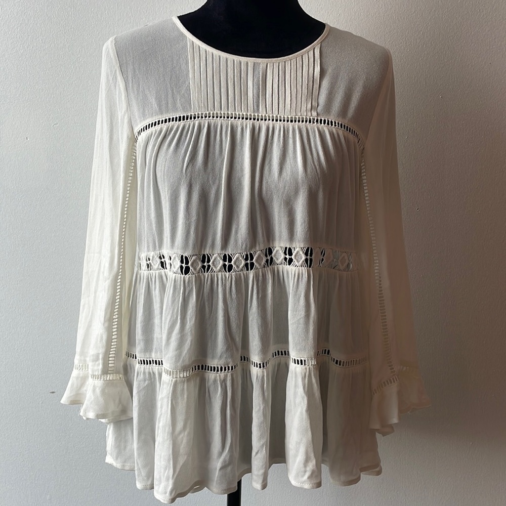 Maeve Xsmall crochet cream float top